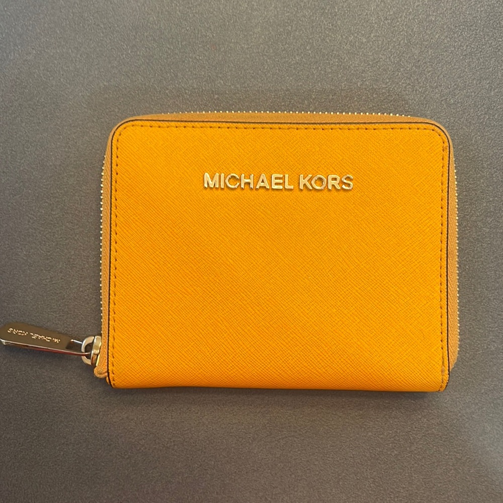MICHAEL KORS WALLET
